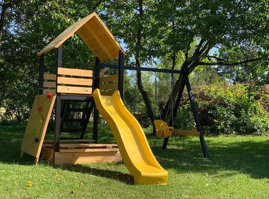 ogrodowe place zabaw